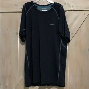 EUC Short Sleeve Columbia Dri Fit Tee